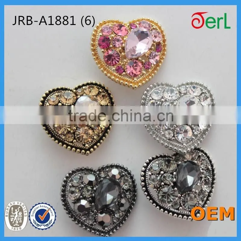 Fashion Design Wholesale Beautiful Heart-shaped Crystal Rhinestone Button for Upholstery Decoration in Bulk