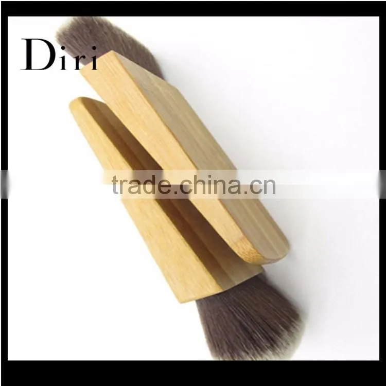 Proffessional & Best Seller Makeup Brush for Facial
