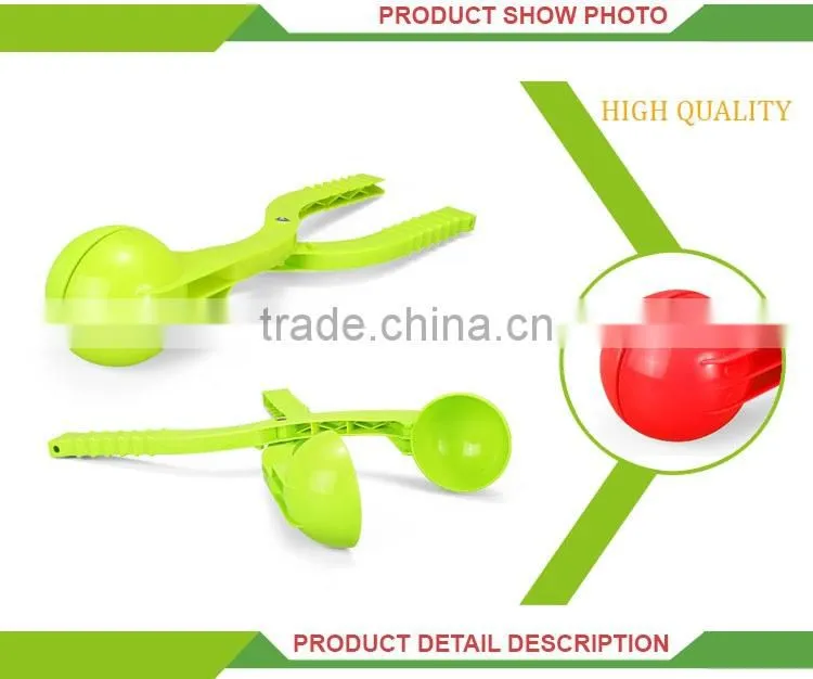 Hot sale snow ball toy plastic snowball maker for kids