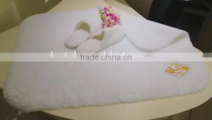 anti-slip hotel bath rug