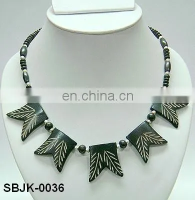 Pearl necklace