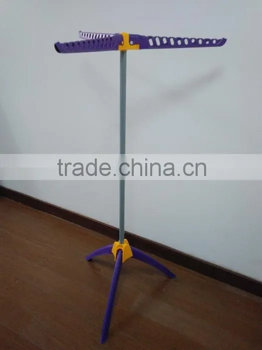 Best Quality Plastic Hanger Folding Tripod Clothes Dryer