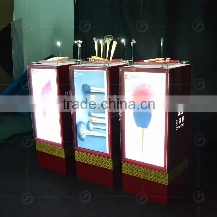 high quality LED acrylic cosmetic display stand