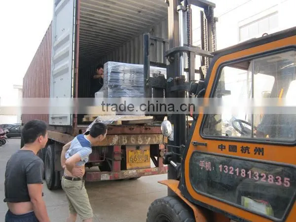 PET fully automatic blowing machine
