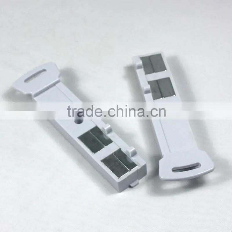 Mobile phone accessary retail display Magnetic key to hook
