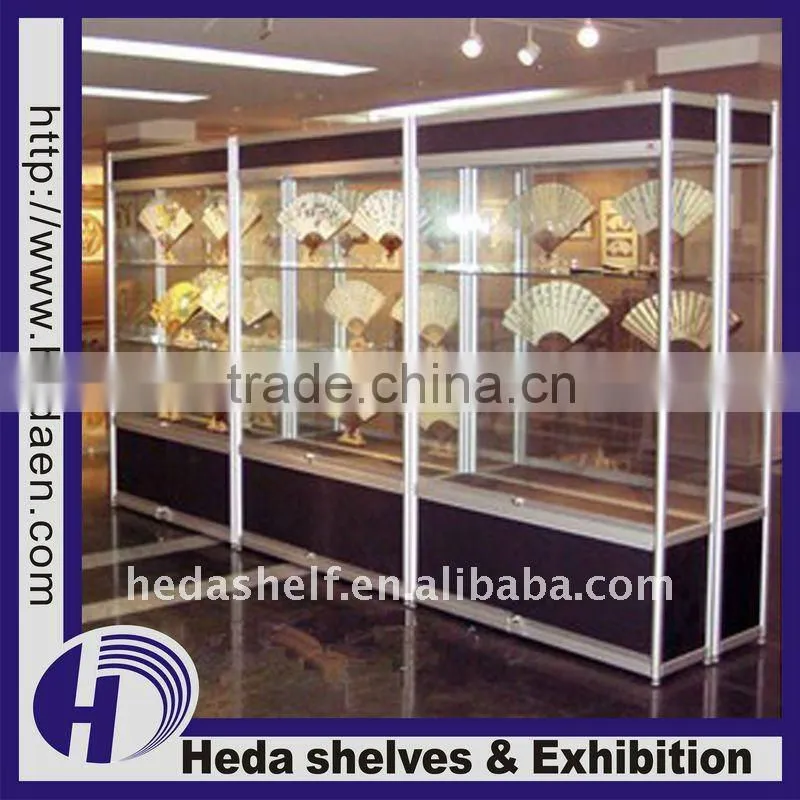Fashionable Boutique Display Stand