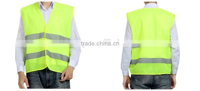 reflective safety vest warining triangle roadside assistance Kit