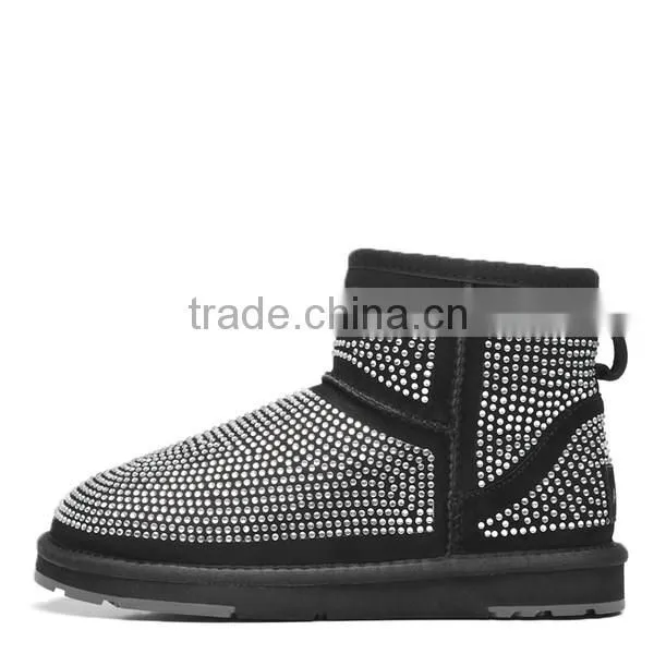 2015 New design sexy women half snow boots
