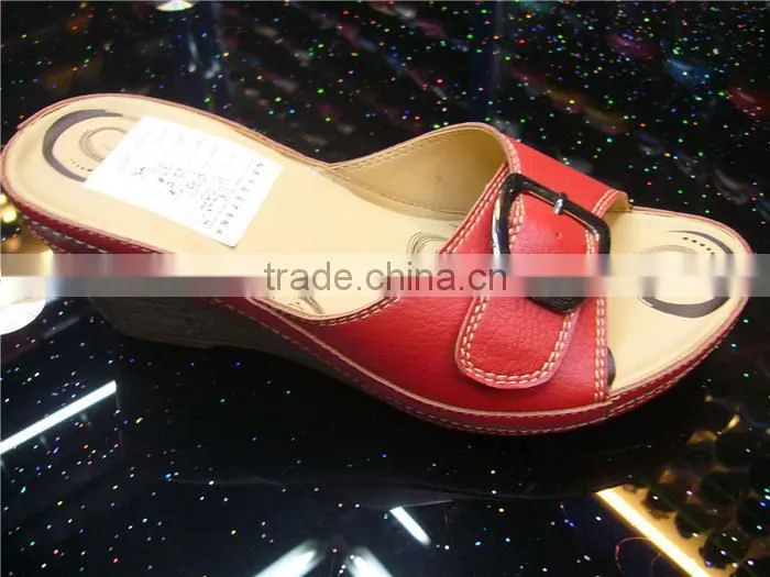 wedge bottom comfortable fashion Europe United States explodes classic buckles female sandals