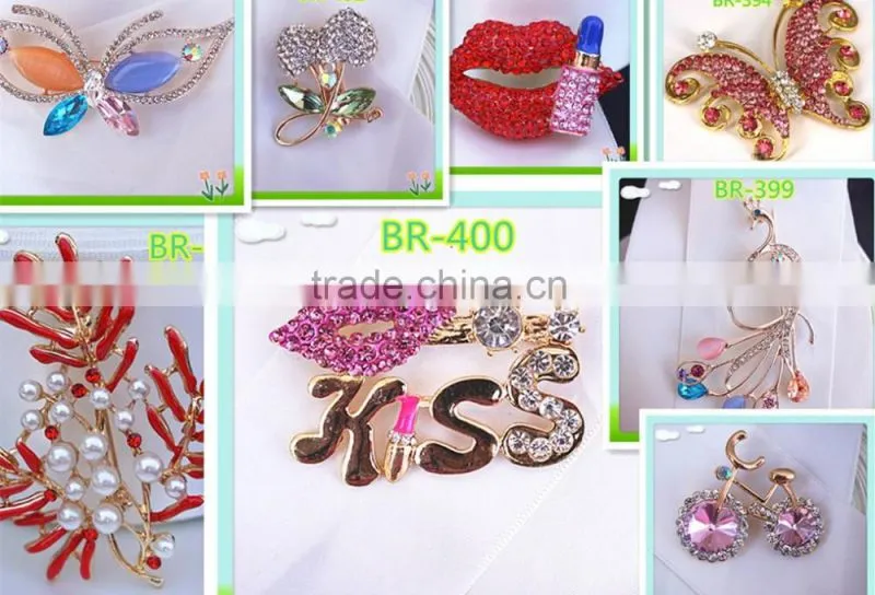 2016 Fashion heart shape lots rhinestone brooches
