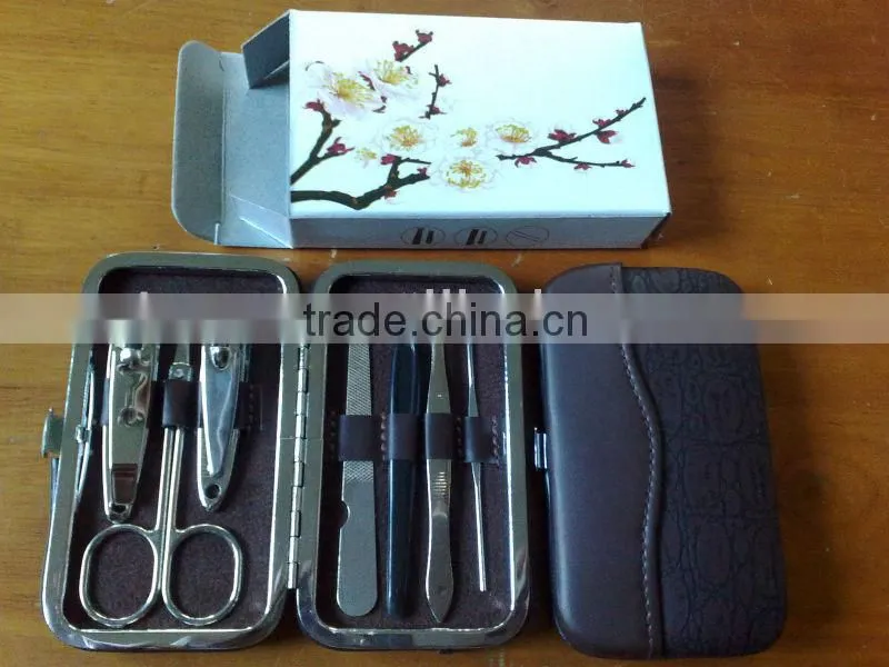 MRT-052 7pcs PU bag carbon steel cosmetic manicure set