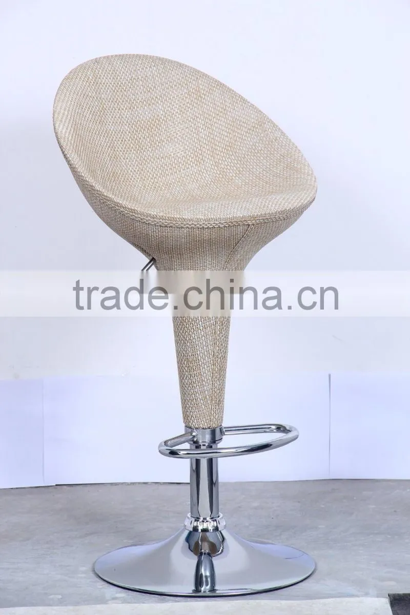High quality modern rattan material swivel bar high chair