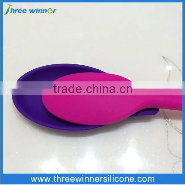 Durable kitchen tool silicone spoon rest