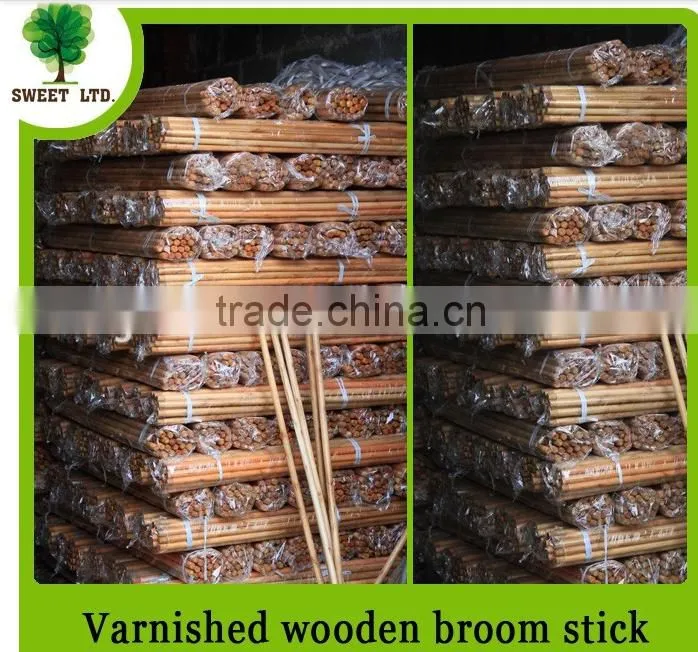 2016 Factory price varnished wood stick/Wooden brush handle for sweeping tools