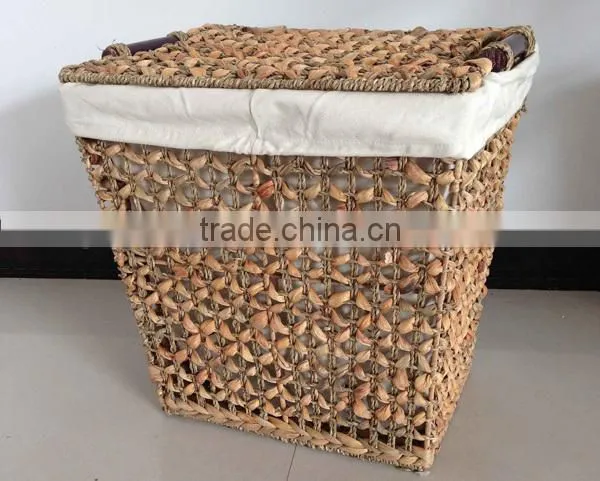 2016 wholesale water hyacinth storage basket with handle for Christmas