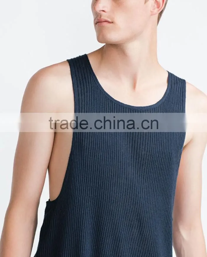 Plain black knitted men stringer tank top with no lable