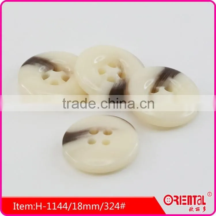 4 holes brown plastic resin button for lady's wind coat