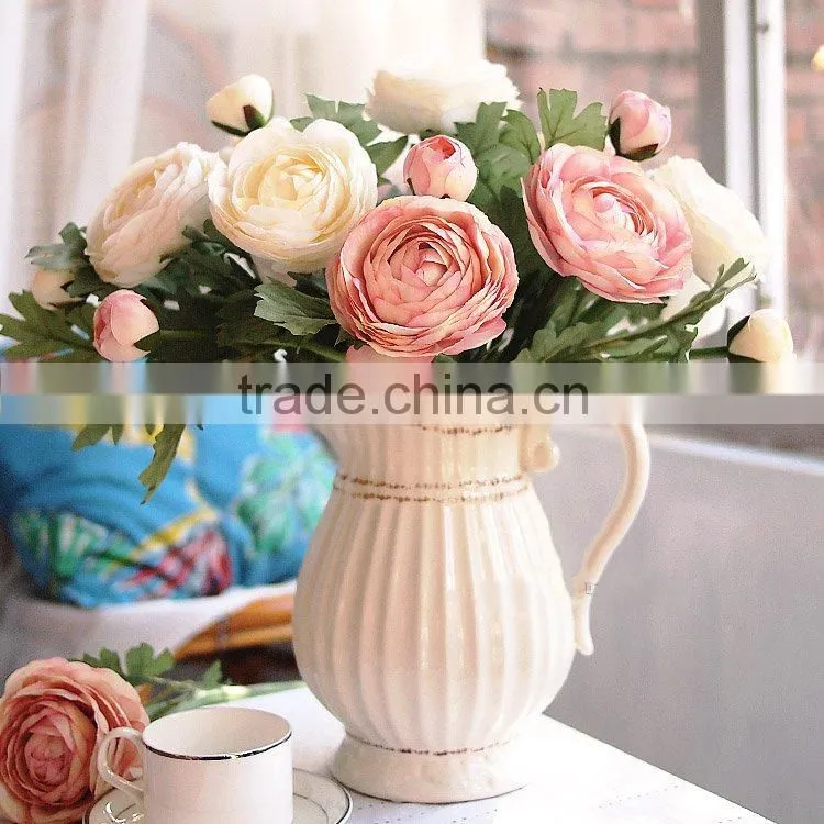 Aestheticism in Europe and the lotus High-end simulation flower European fake flowers home table decoration
