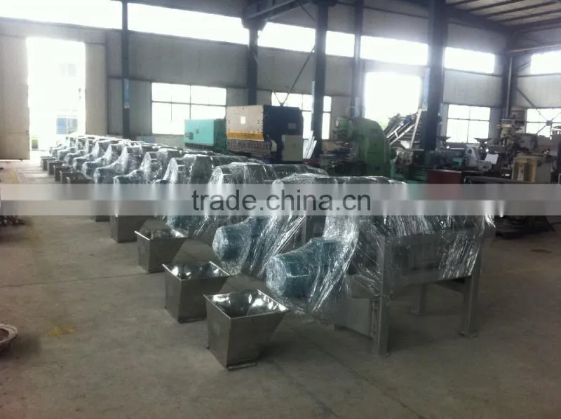 juice extractor/coconut juicer/coconut juice making machine