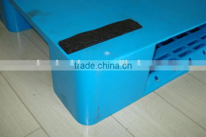 flat face with rubber pallet