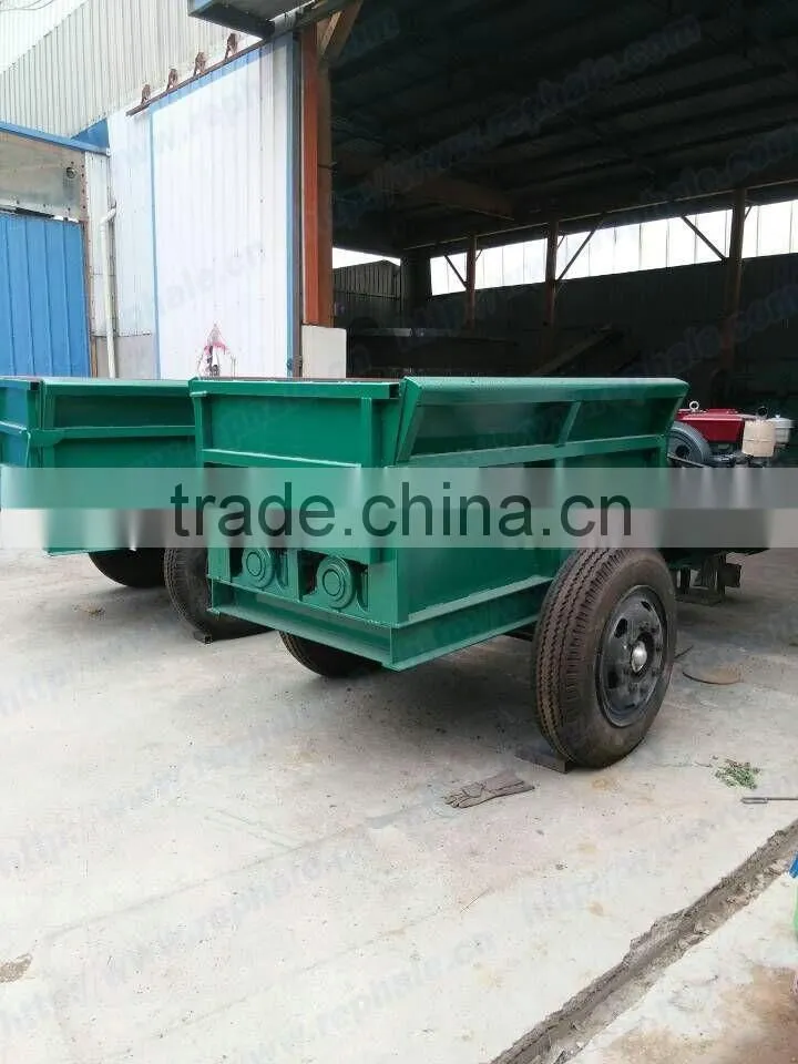 Wood peeling machine