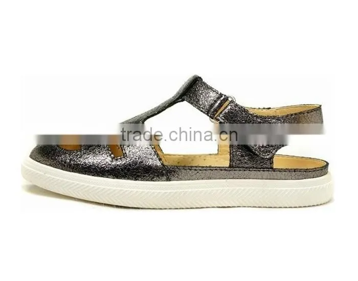 2016 Summer Beautiful Shiny Kids Closed Shoes Sandals with Flat Sole