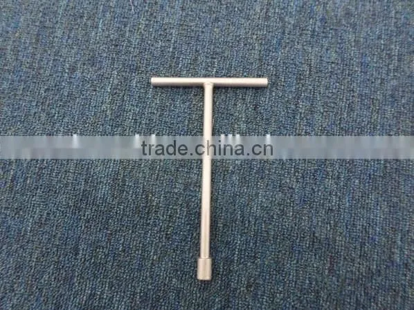 T type Wrench