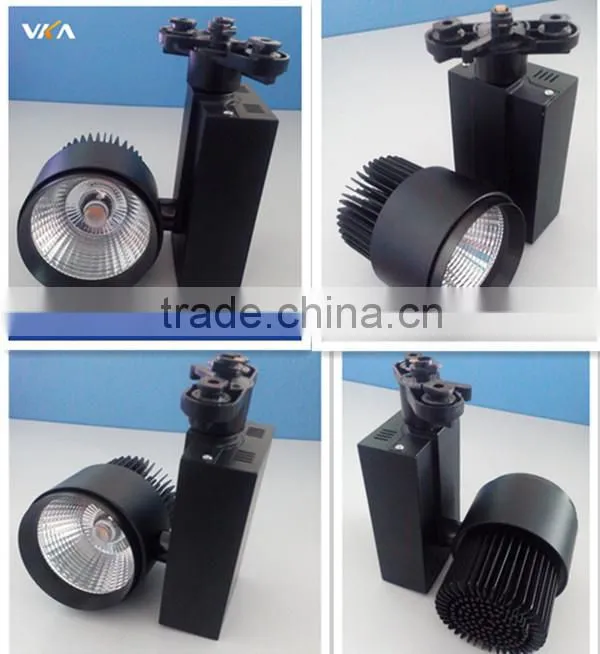 High Ceiling COB 3 Phase LED Track Spot Light with 25degrees Spotlighting Beam Angle Reflector