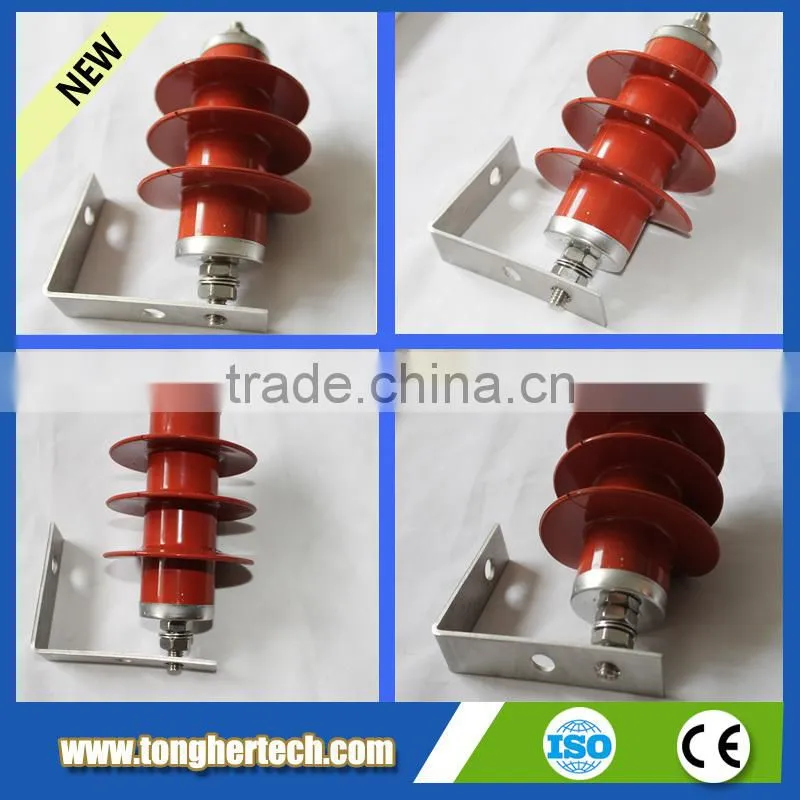 Electric fence lightning arresters protecting whole system
