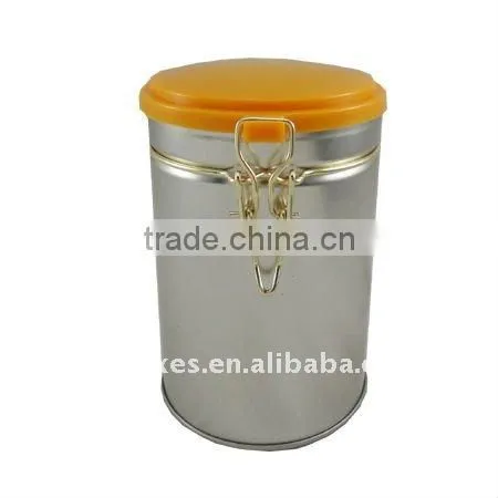tin coffee can with air tight plastic lid