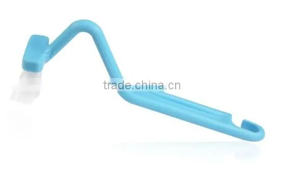 c107 curved handle toilet cleaning brush