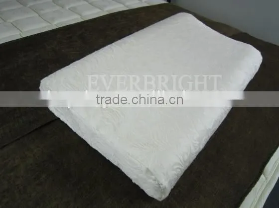 High Quality Velvet Memory Foam Pillow for Star Hotels