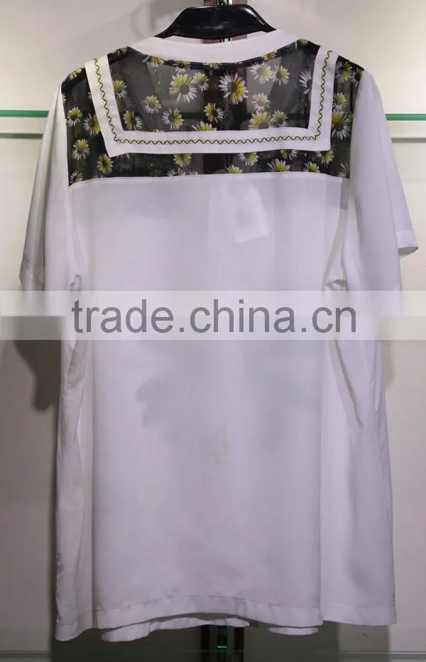 Short sleeve chiffon blouse with big and small daisies for fat women