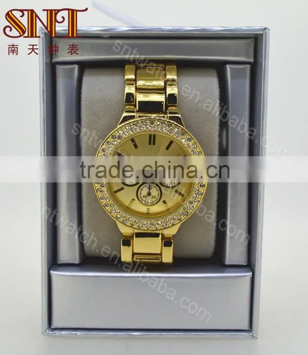Newest wholesale price quartz watch various color available