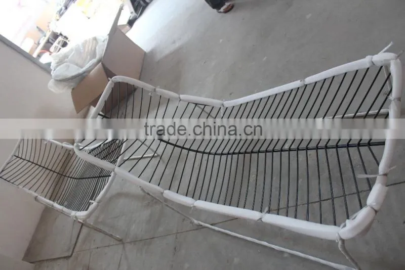 Outdoor furniture metal frame Alper leaf chaise lounge