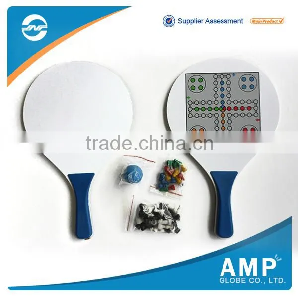 2016 Wholesale latest design plastic beach racket with ball