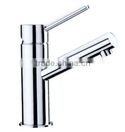 Hot and cold water mixer shower