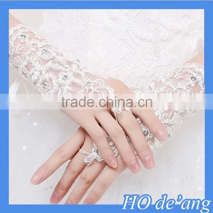 Hogift High Quality Wedding Party White Gloves/Flower Pearl Lace Gloves