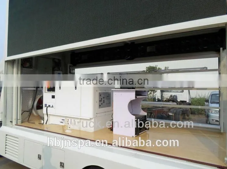 Export truck RHD led advertising truck for sale