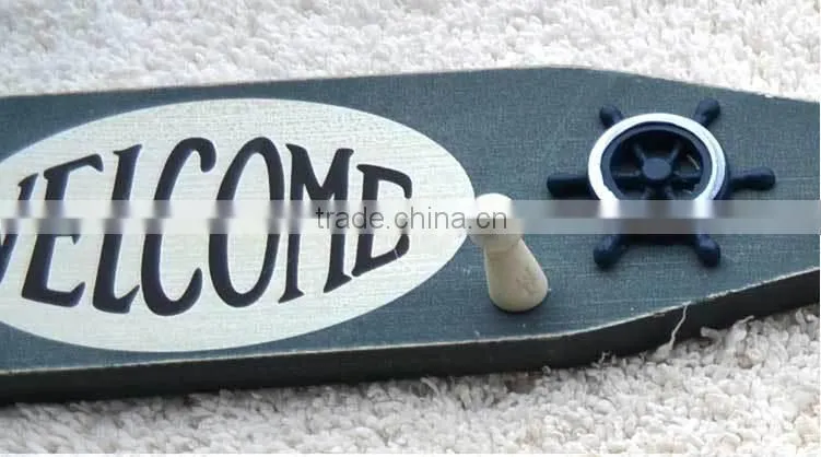Hot selling eco-friendly handmade natural wooden clothes hook with cheap price
