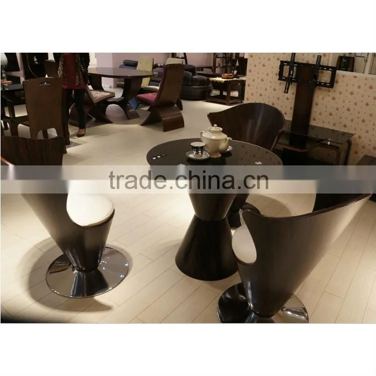 Popular Louis ghost chair
