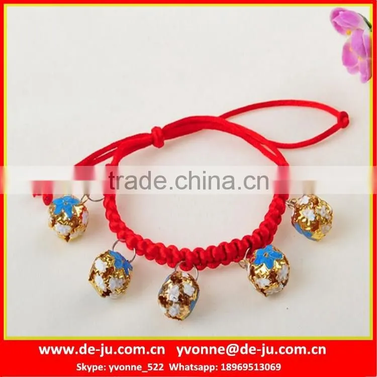 Five Enamel Bells Collar With Beautiful Bells