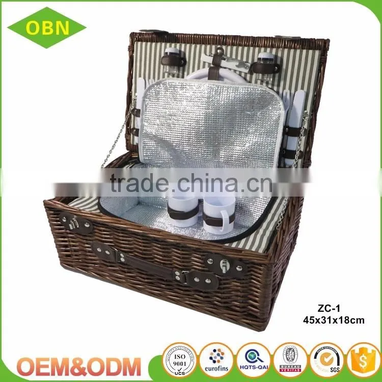2017 new design hot selling outdoor camping empty willow wicker picnic basket for two person