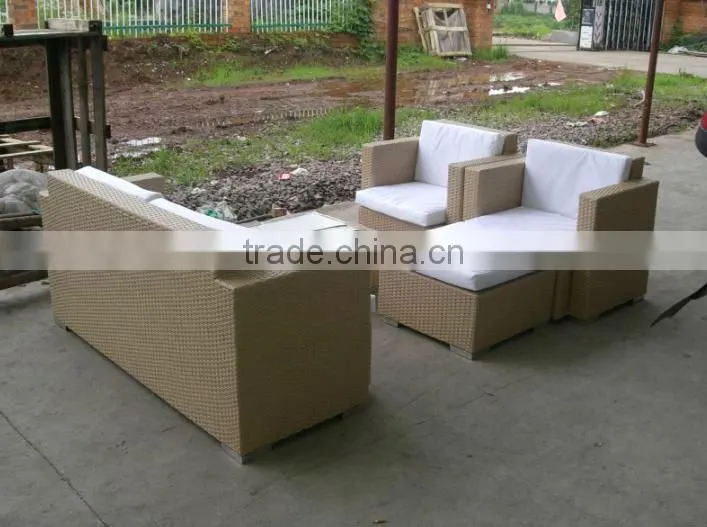 PE rattan garden sofa set
