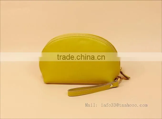 Personalized A++++ soft leather cosmetic bag ,pvc cosmetic bag with cheaper price beauty fashion make up bag