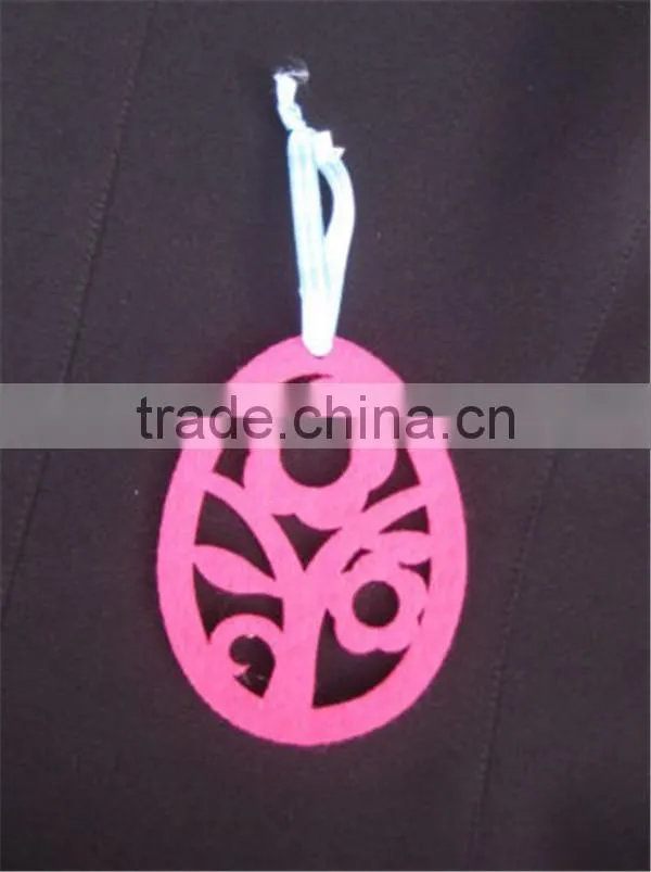 Easter/Egg hunt /fretwork egg felt fabric cut out hen decoration