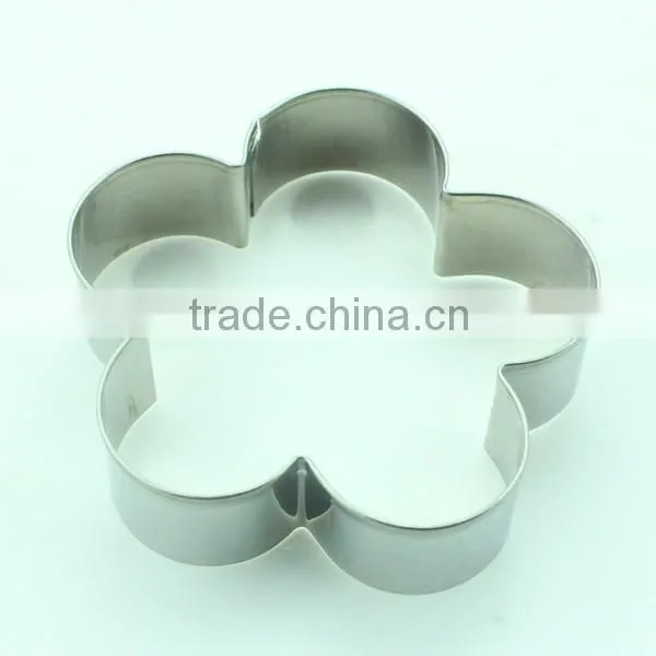 Stainless Steel Flower Shaped Cake Baking Mold