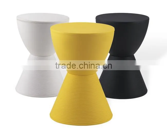 fashion design cheap plastic stool chair in yard PP612