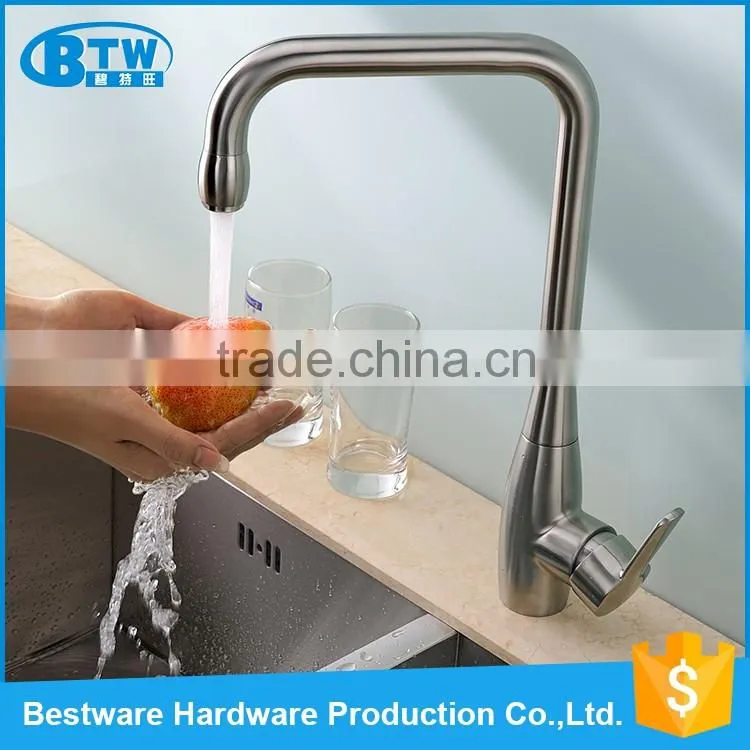 wholesale custom 304 stainless steel single handle pull out upc kitchen sink faucet
