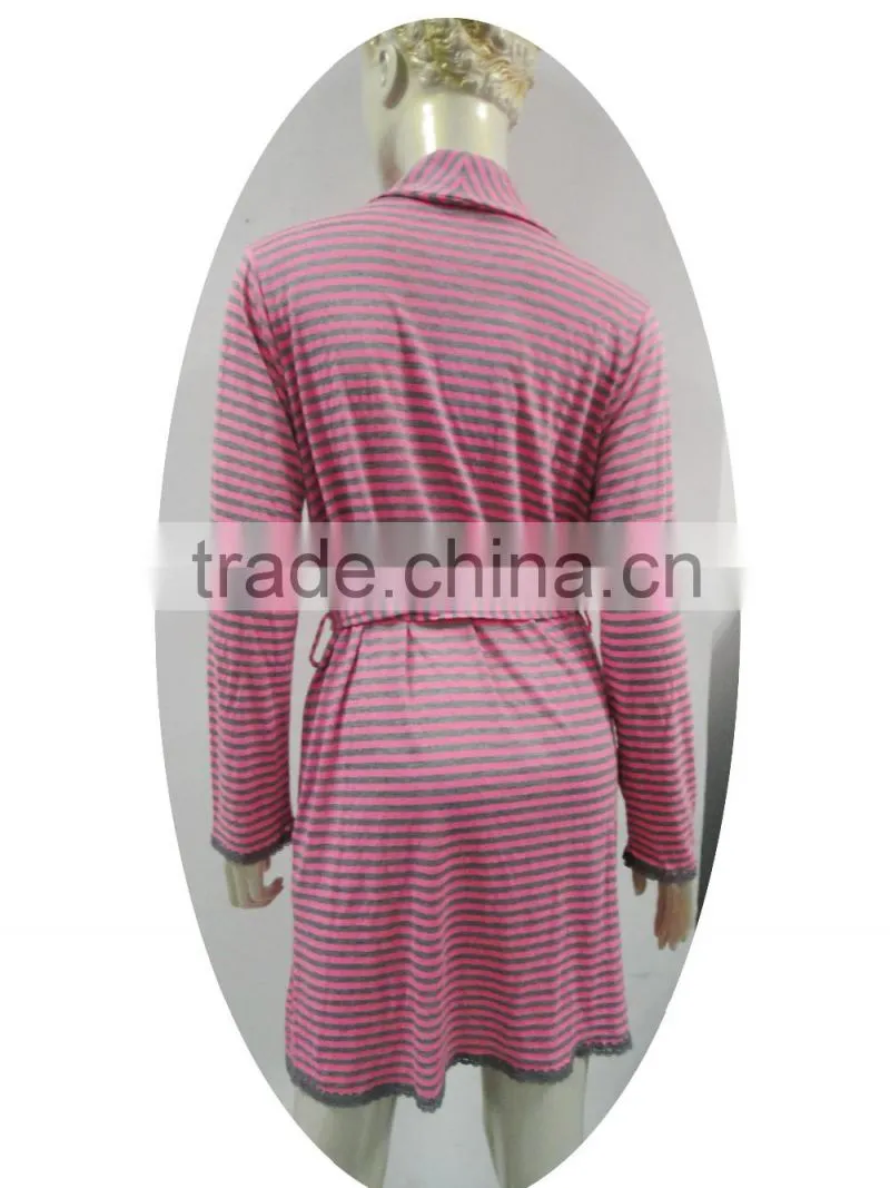 color stripe buckle fastener night-robe with lace trimming